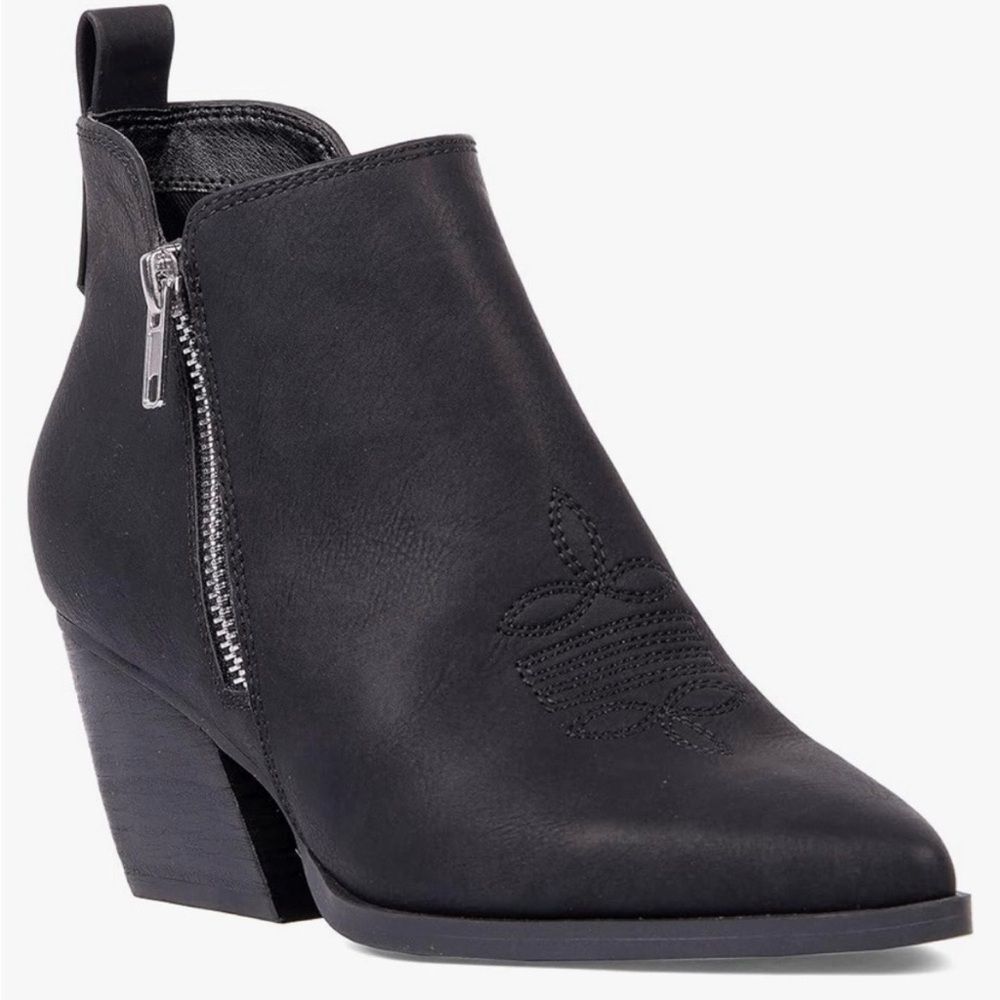 Dolce Vita Kiki Black Western Pointed Toe Block Heel Boots Women’s Shoe Size 9